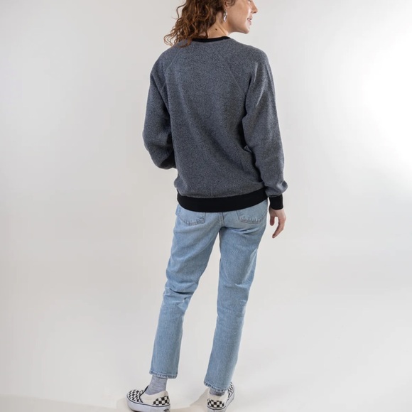 Feat Womens BlanketBlend Crewneck - Picture 5 of 11